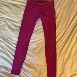 Like-New LuluLemon Wunder Under Leggings
